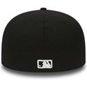 casquette-plate-noire-ajustee-59fifty-essential-new-york-yankees-mlb-new-era