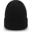 bonnet-noir-avec-logo-noir-essential-cuff-new-york-yankees-mlb-new-era
